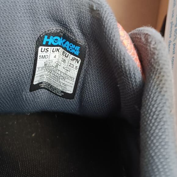 Hoka Speedgoat 5 Youth Size5MD - Picture 8 of 10